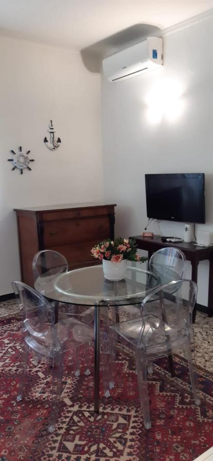 La Nena Appartamenti La Spezia Extérieur photo